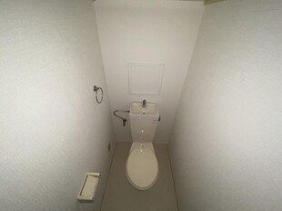 シャトレ鳴尾の物件内観写真